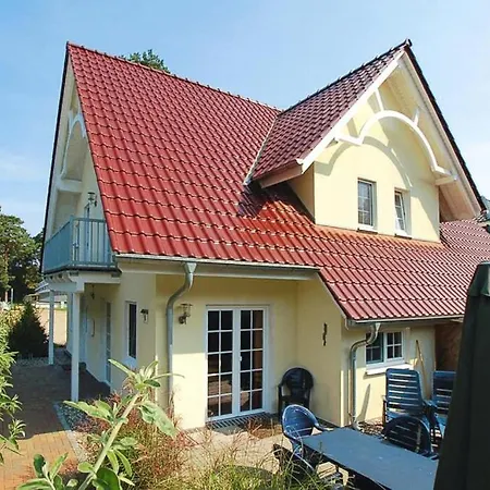 Doppelhaushaelfte Bernsteinhaus I, Trassenheide