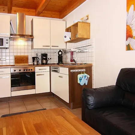 Doppelhaushaelfte Bernsteinhaus I,