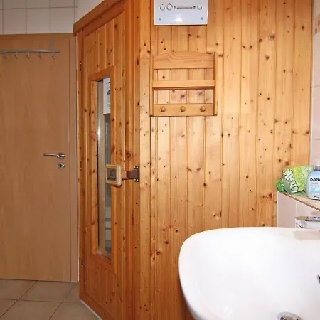 Doppelhaushaelfte Bernsteinhaus I, * Trassenheide