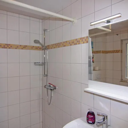 Doppelhaushaelfte Bernsteinhaus I,